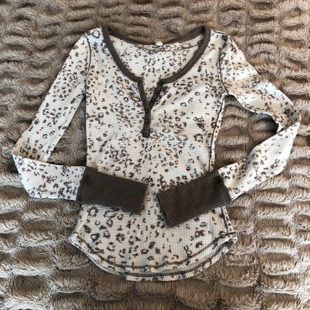 Free People - We the free thermal long sleeve top size small